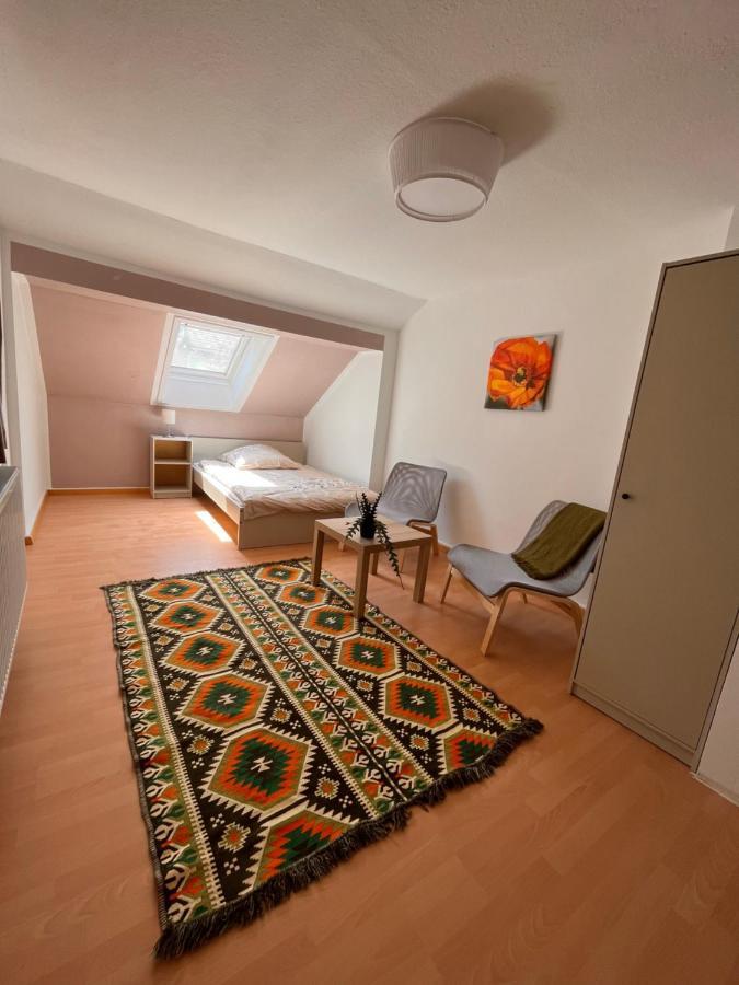 Ein Schoenes Zimmer In Киль Экстерьер фото
